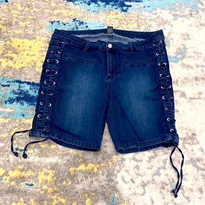 EUC Plus Size 18 Regular Bermuda Jean Denim Shorts from Macy’s Women’s